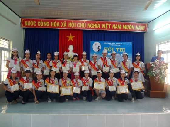 hoi thi chi huy doi gioi cap huyen cam lam 2013 2