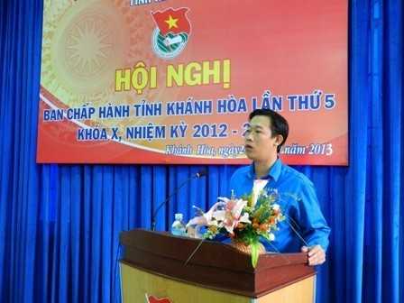 hoi nghi bch 6 thang 2013 2