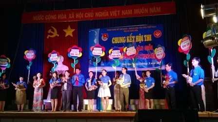 ninh hoa thi bi thu chi doan gioi 2014