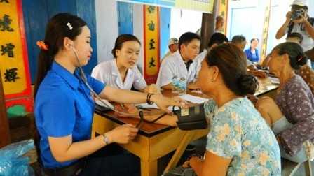 khanh hoa - ngay hoi thanh nien hanh dong vi truong sa 4