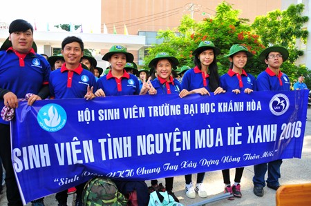 Hội Sinh viên Trường Đại học Khánh Hòa triển khai chiến dịch với phương châm “Sinh viên Đại học Khánh Hòa chung tay xây dựng nông thôn mới”.