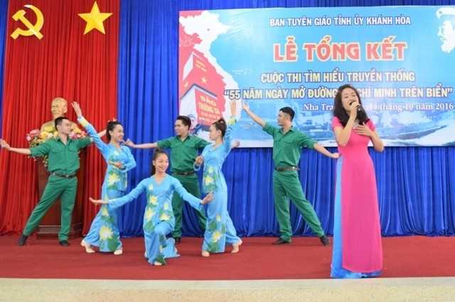 tong ket 55 nam ho chi minh tren bien 2 da2fa