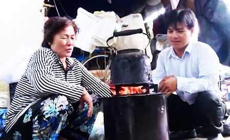 Sản phẩm bếp dân sinh của Nguyễn Bá Nha được người dân sử dụng