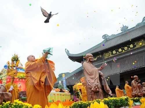 0817.cdbhb.tu do tin nguong ton giao - Việc làm cần thiết để bảo đảm quyền tự do tín ngưỡng, tôn giáo chính đáng của nhân dân 0817.cdbhb.tu do tin nguong ton giao - Việc làm cần thiết để bảo đảm quyền tự do tín ngưỡng, tôn giáo chính đáng của nhân dân